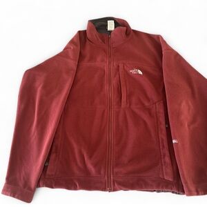 The North Face Men's Fleece Jacket in Brick House Red. Size large